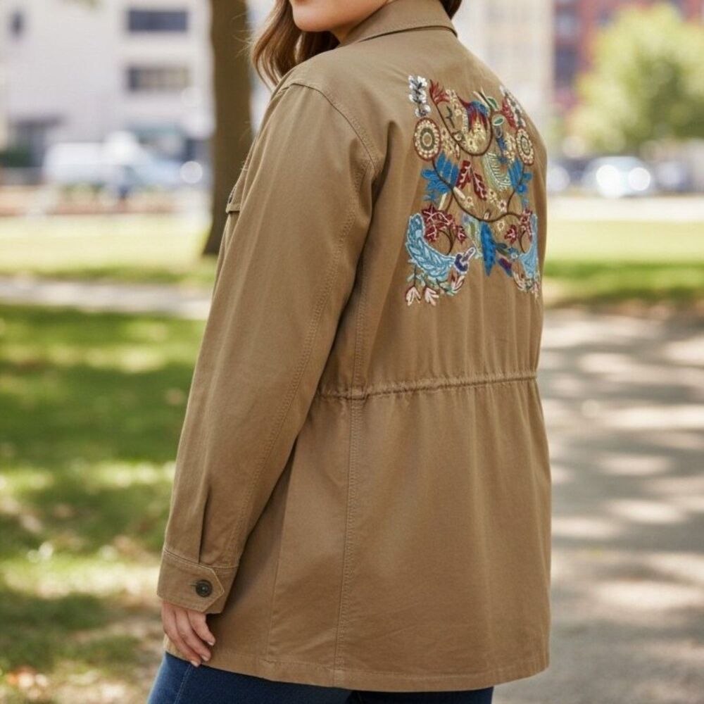 Hayden Embroidered Floral Lightweight Utility Jacket in Olive, NWT! Size 1XL